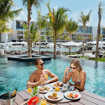 Trs Coral Hotel (Adults Only) Cancun People photo